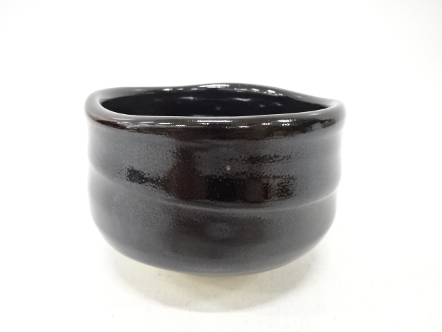 JAPANESE TEA CEREMONY / TEA BOWL CHAWAN / BLACK GLAZE / ARTISAN WORK